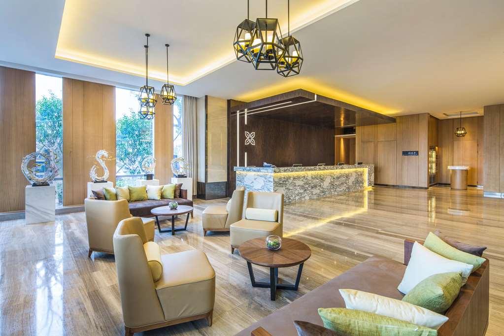 Hilton Garden Inn Νινγκμπό Εσωτερικό φωτογραφία