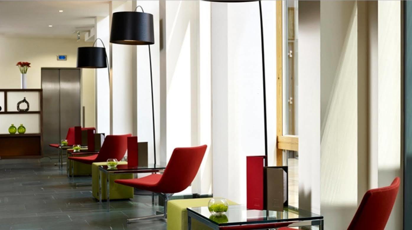 Hilton Garden Inn Νινγκμπό Εξωτερικό φωτογραφία