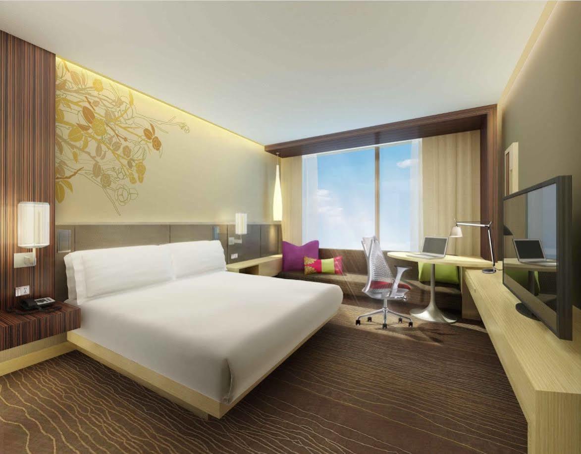 Hilton Garden Inn Νινγκμπό Εξωτερικό φωτογραφία